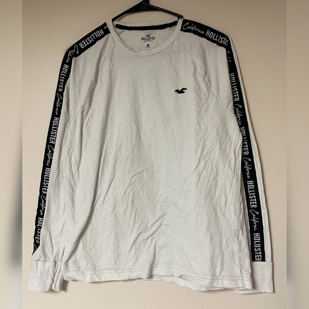 Hollister White and Grey checker Long Sleeve Shirt (used)